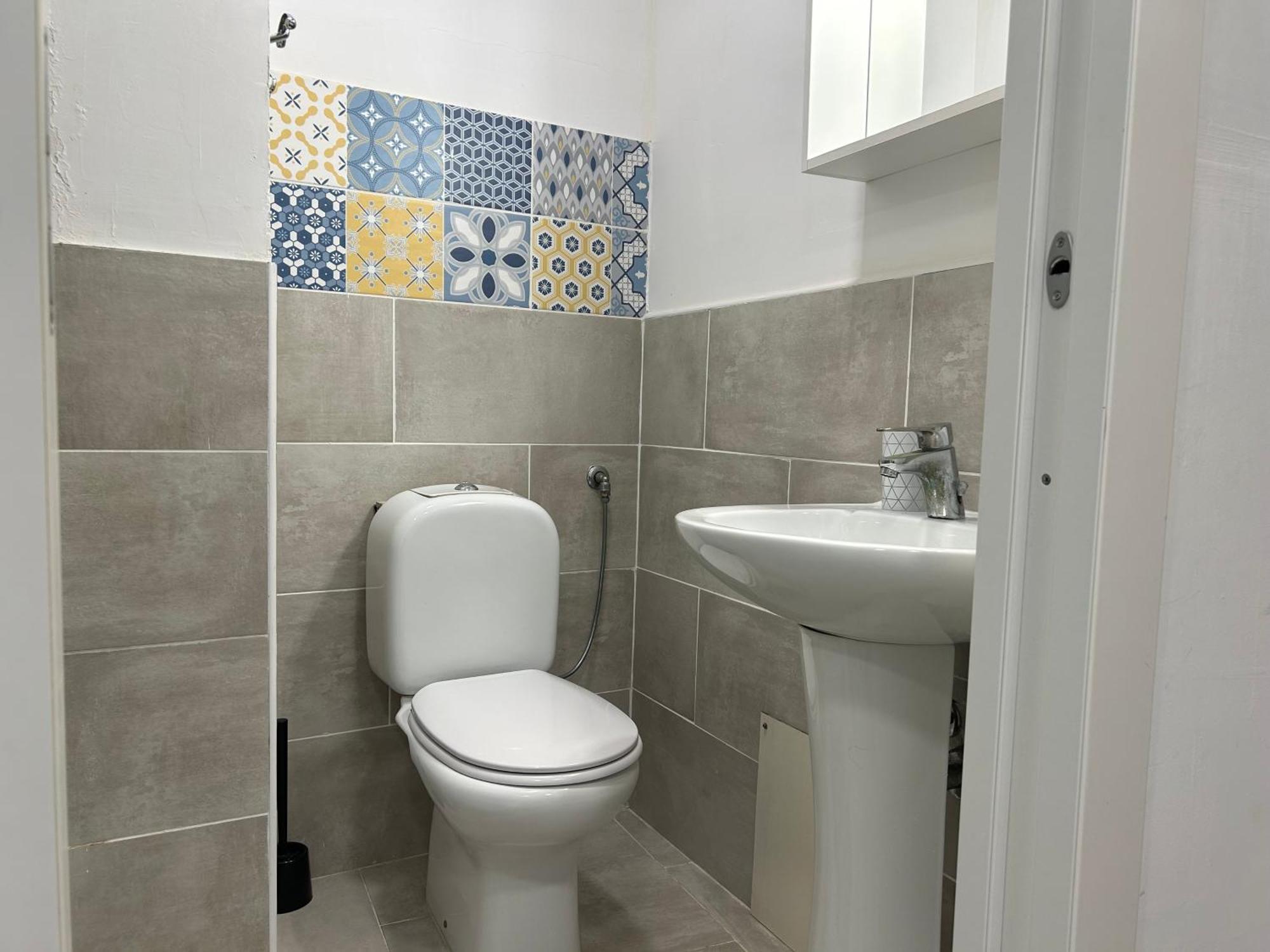 Deni'S Apartments Per 2 Con Veranda Balcone Сиракуза Екстериор снимка